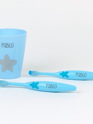Set dos cepillos dientes + vasito personalizado azul