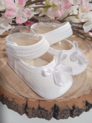 Zapatito tela lazos blanco
