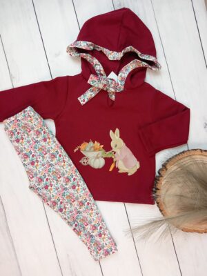 Conjunto conejo calabazas burdeos