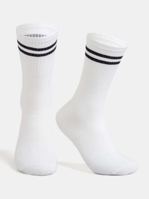 Calcetines deportivos raya negra