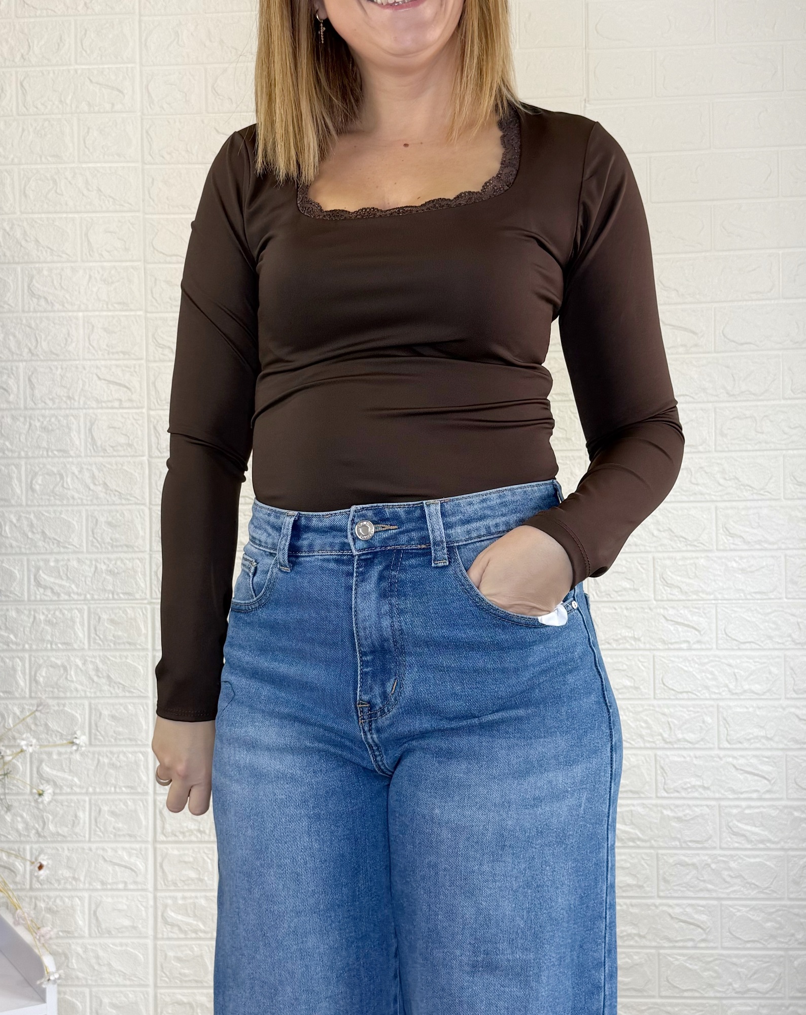 camiseta bridney chocolate (2)