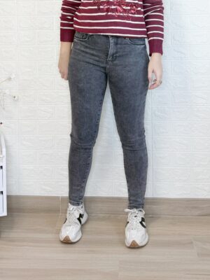 Pantalón denim cristina gris