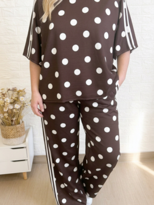 Conjunto lunares talla grande chocolate