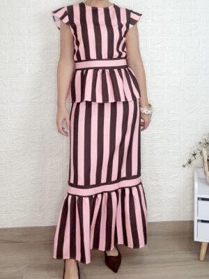 Conjunto violeta rosa y chocolate
