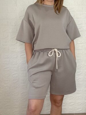 Conjunto velvet taupe