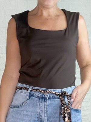 Camiseta Julia chocolate