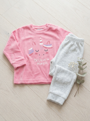 Pijama believe in magic